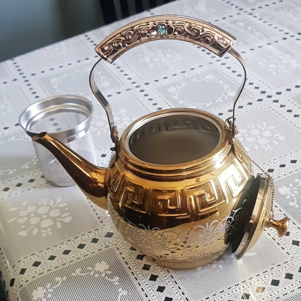 Tea pot - Picture 2 of 7